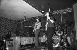 denigh -golden arrow2